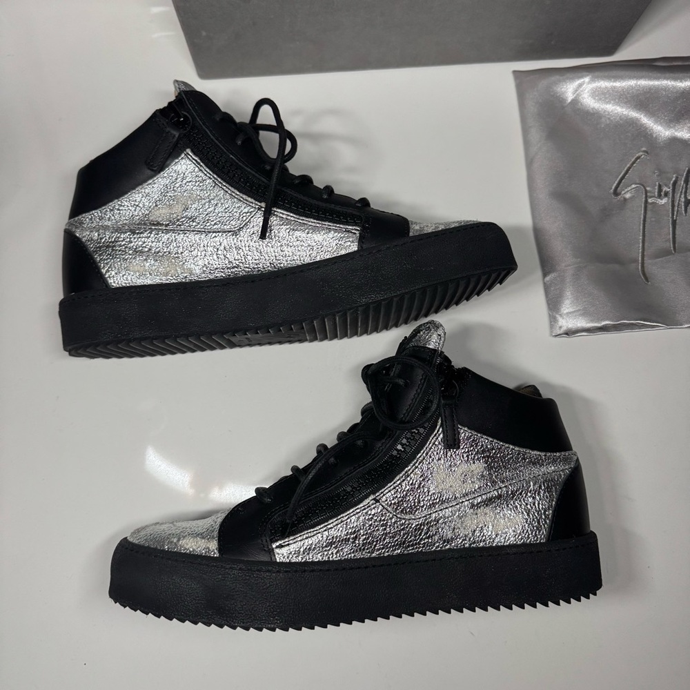 Giuseppe Zanotti Black and Silver Kriss High-Top Sneakers - Picture 7 of 10